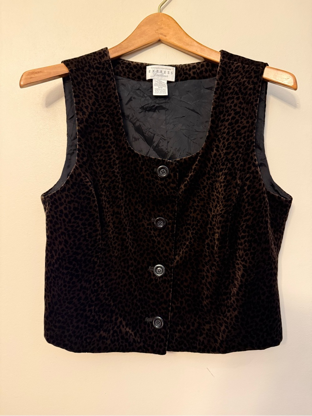 Sleeveless Velvet Animal Print Button-Front Vest